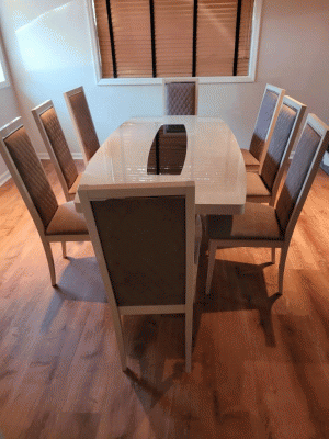 Ambra Table W/ dining chairs