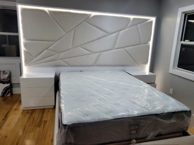 Majesty Queen size Bed with storage at the customer's house