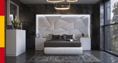 Majesty Bedroom w/light and Kiu cases
