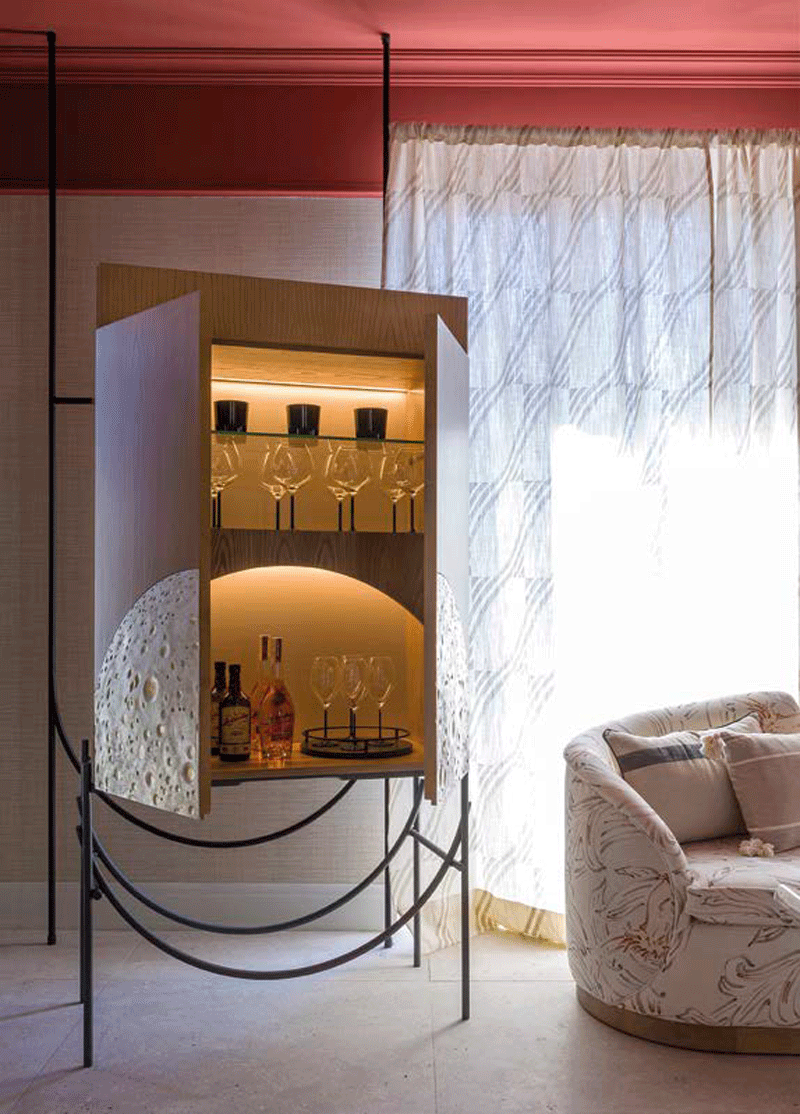 Brands Fama Modern Living Room, Spain Luna Bar cabinet